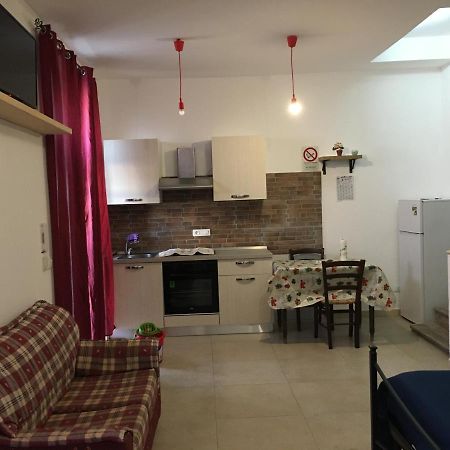 Apartamento Mattia House Patti Exterior foto