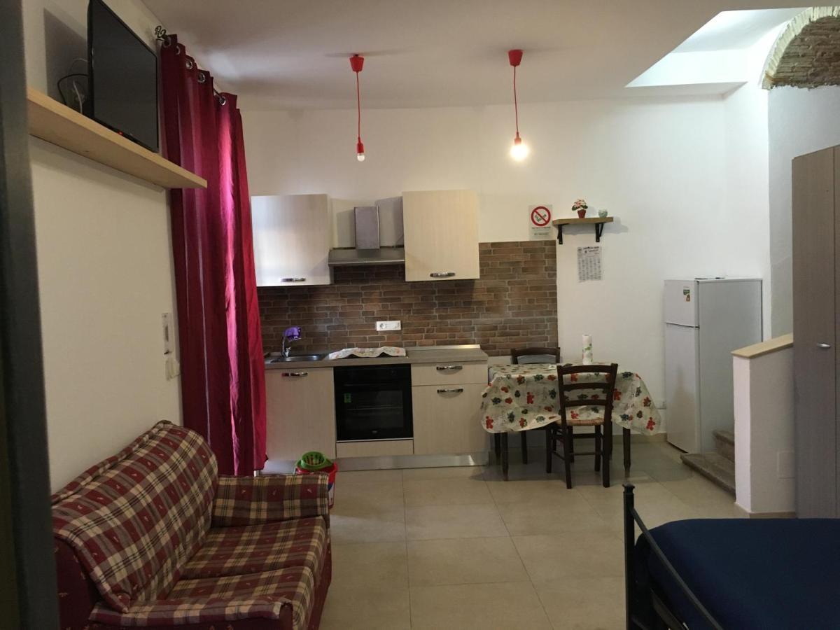 Apartamento Mattia House Patti Exterior foto